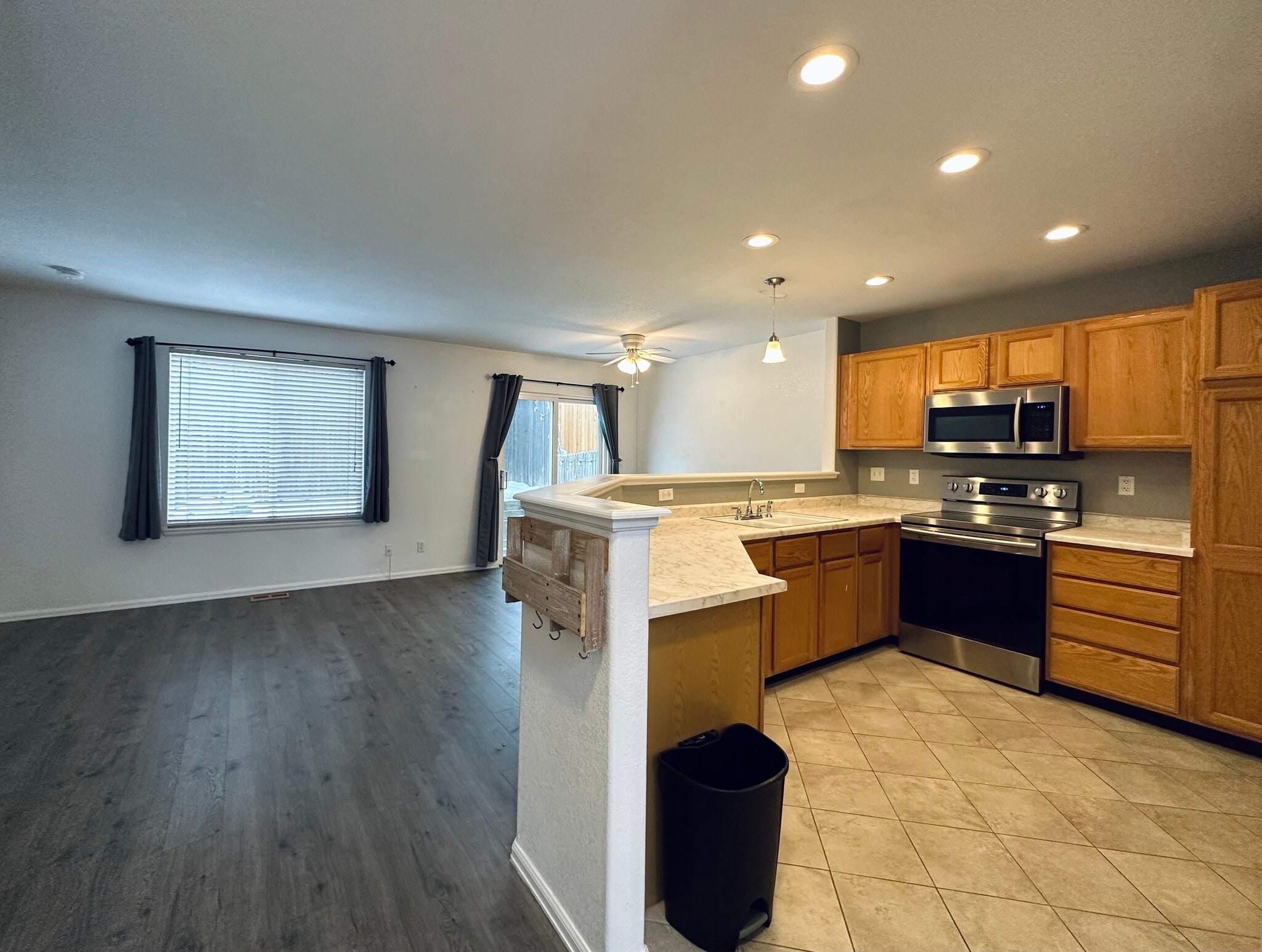 Building Photo - 2085 E 103rd Ave