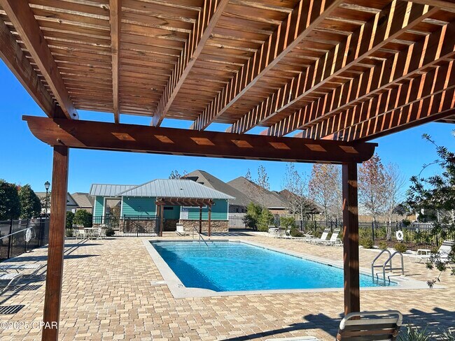 Building Photo - 103 Salt Marsh Wy