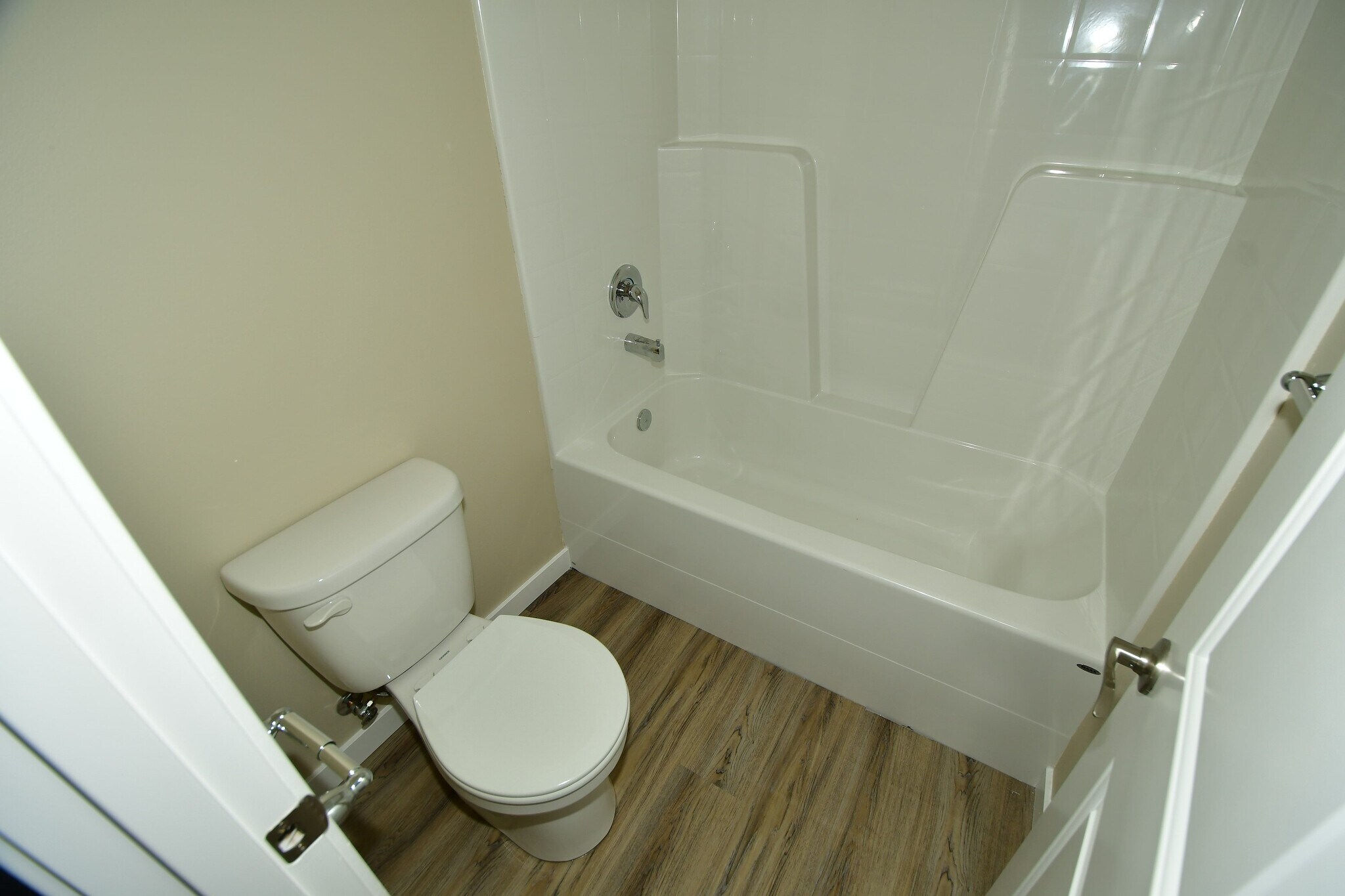 Bathroom - 954 152nd St E