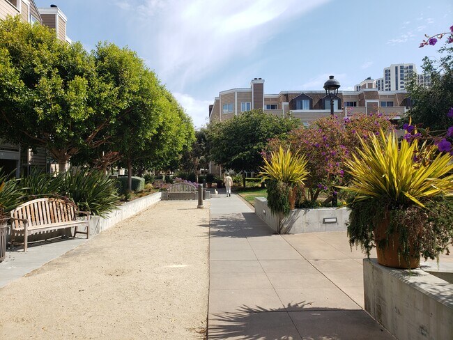 Building Photo - 6400 Christie Ave