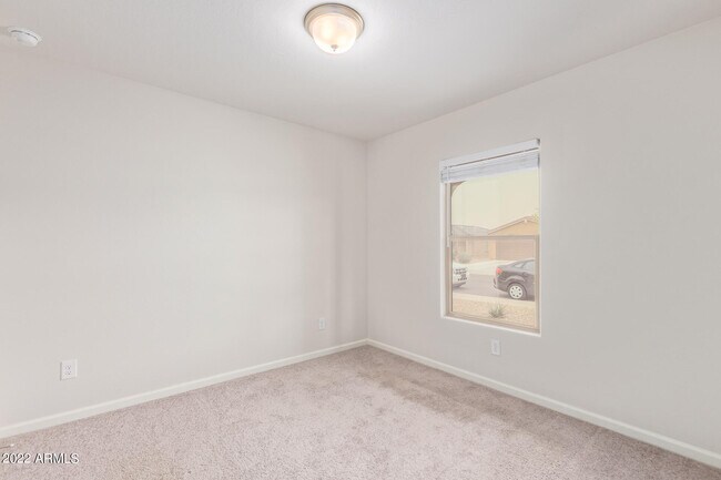 Building Photo - 1060 Palo Verde Ave