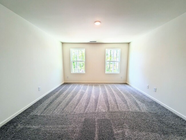 Building Photo - Tyler Gardens