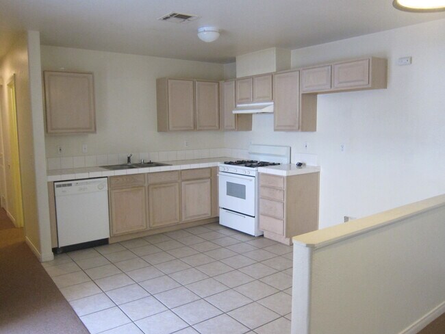 Building Photo - 29840 Landau Blvd