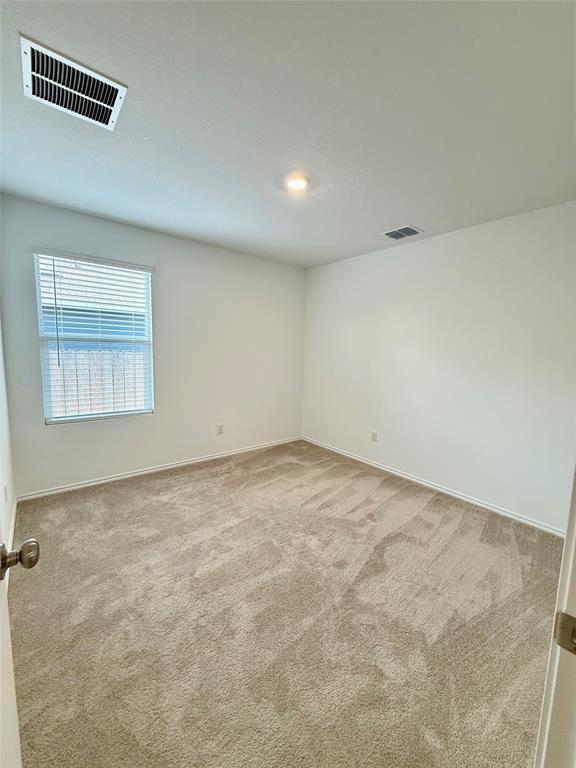 Building Photo - 716 Commander Abbott Dr