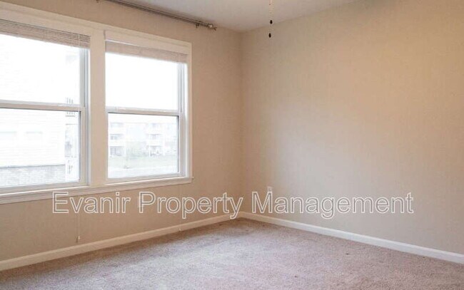 Building Photo - 14 Waterhaven Wy