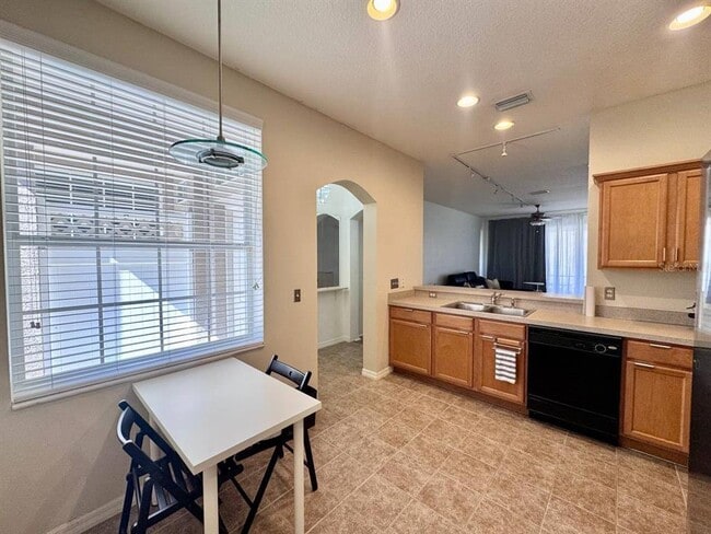 Building Photo - 10035 Tranquility Way