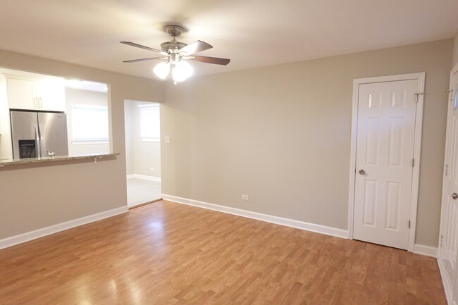 Building Photo - 2401 Huron Terrace