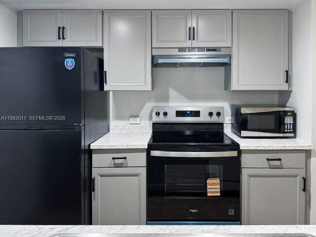 Building Photo - 11133 SW 8th St