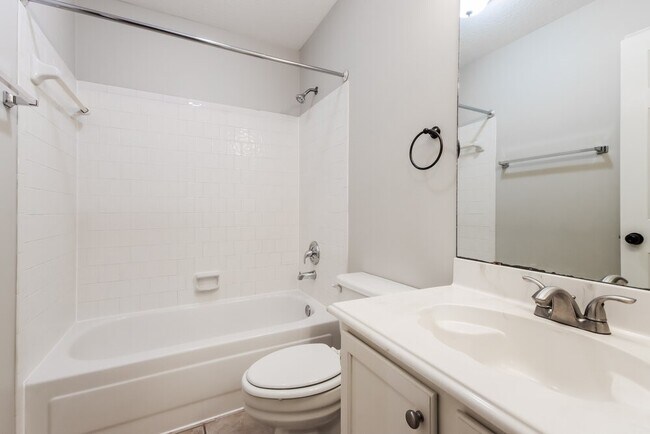 Building Photo - 5014 Otter Peak Dr