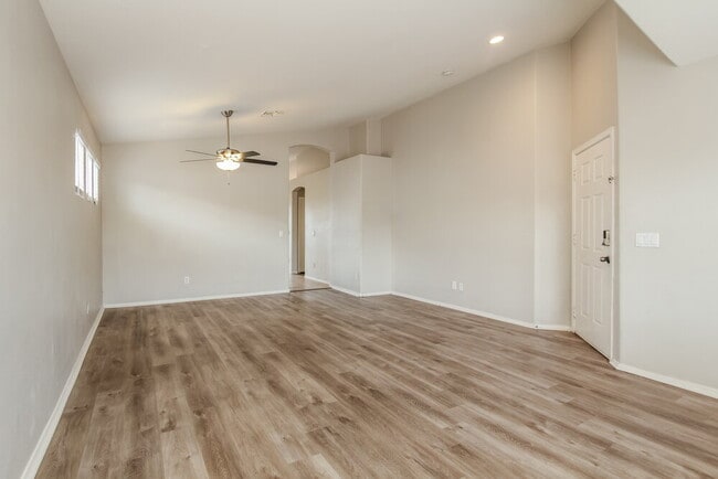 Building Photo - 8256 N 112th Ave