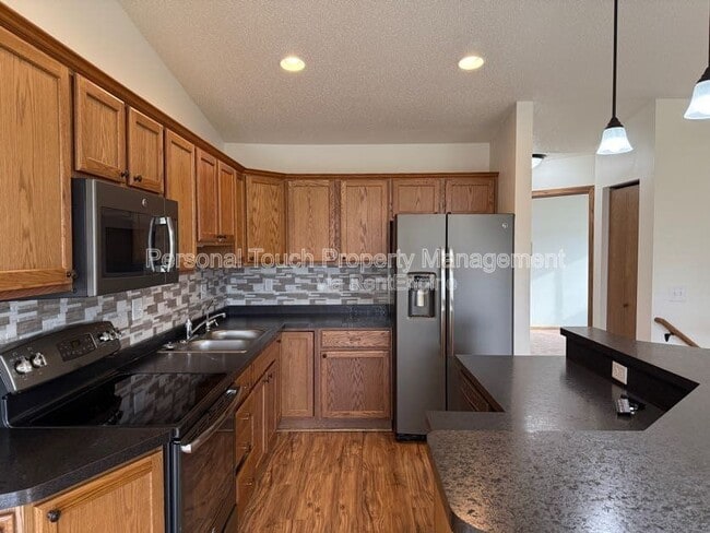 Building Photo - 2380 5th St W