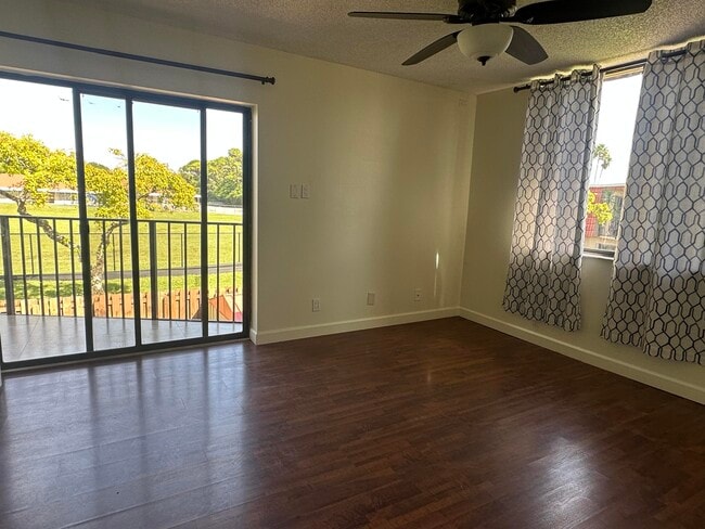 Building Photo - 8345 Trent Ct