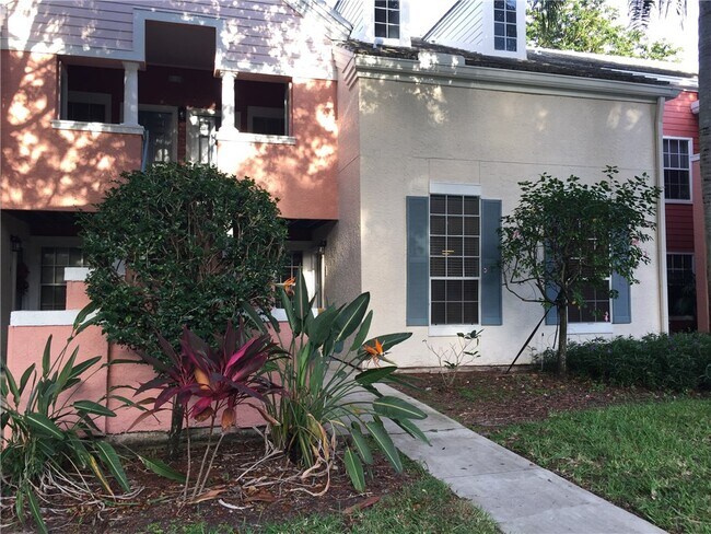 Building Photo - 19153 Fisher Island Dr
