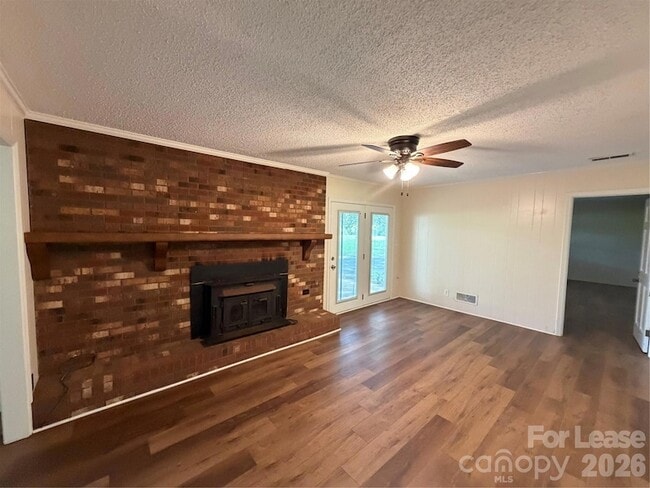 Building Photo - 1130 Turnersburg Hwy
