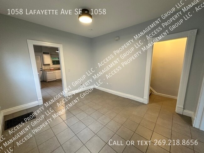 Building Photo - 1058 Lafayette Ave SE