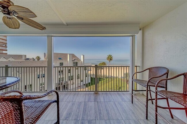 Building Photo - 17980 Gulf Blvd