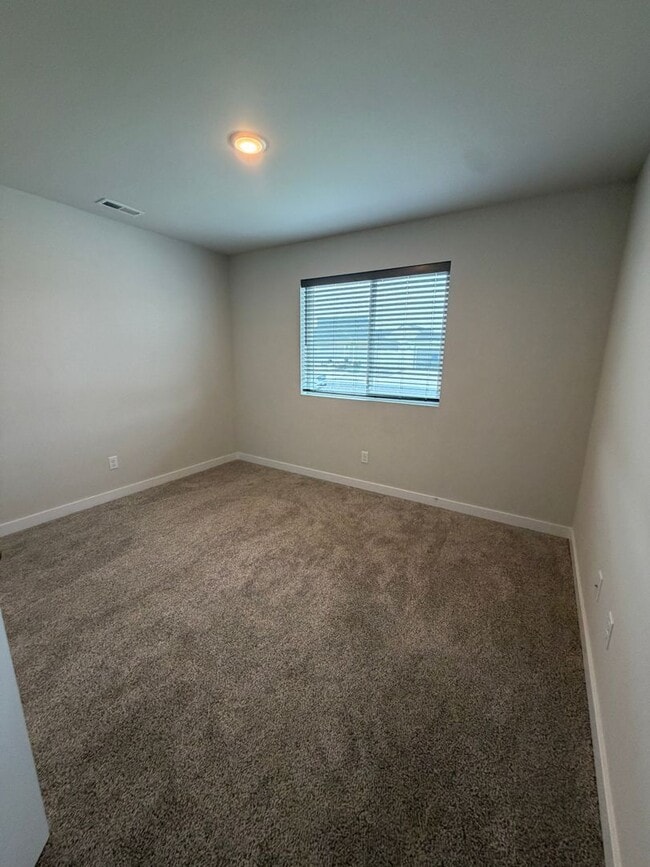 Building Photo - 4263 Bufflehead Blvd