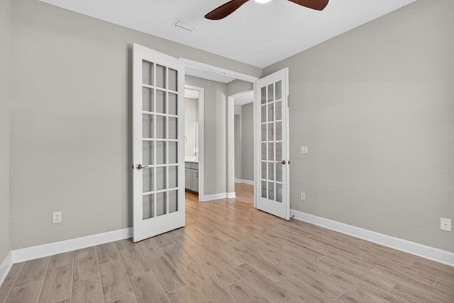 Building Photo - 85614 Fall River Pkwy