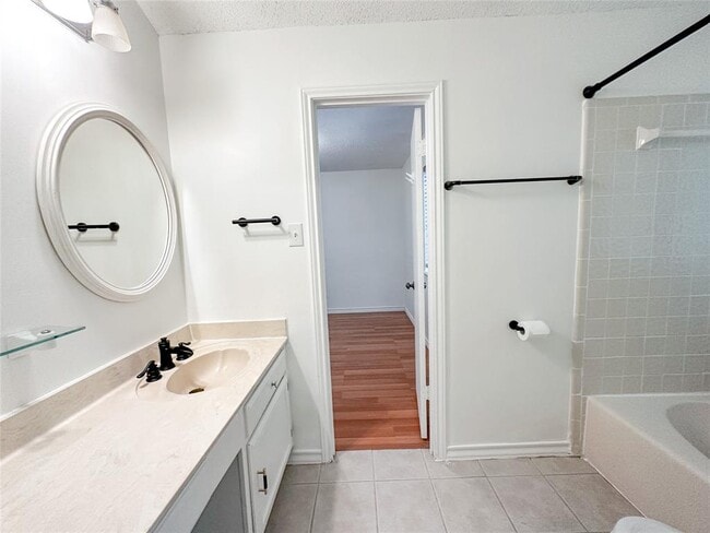 Building Photo - 14231 Anita Marie Ln