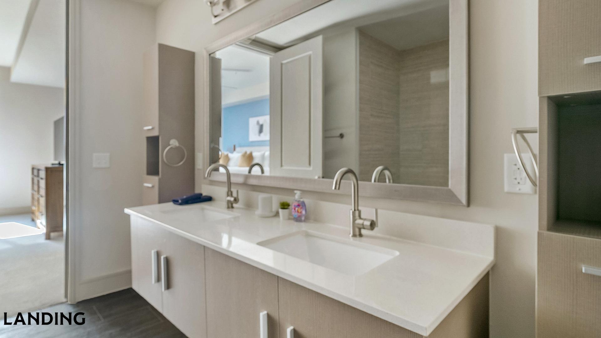 Building Photo - 1414 Wood Hollow Dr