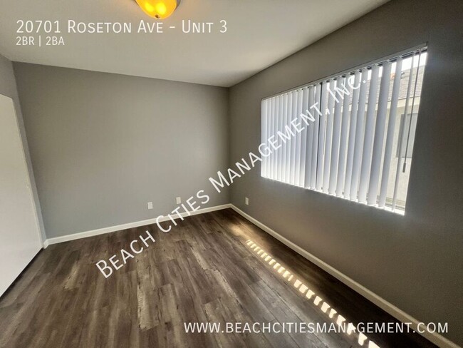 Building Photo - 20701 Roseton Ave
