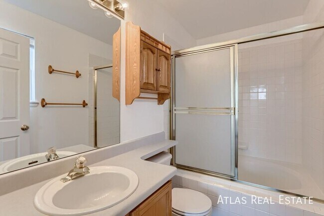 Building Photo - 12361 S Chateau Creek Ct