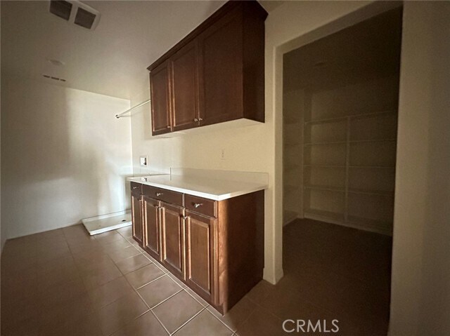 Building Photo - 6852 Ripple Ct