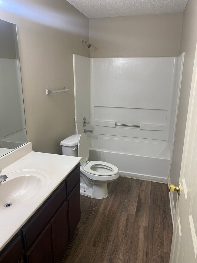 Building Photo - Cozy 3-bed, 2-bath in Horn Lake