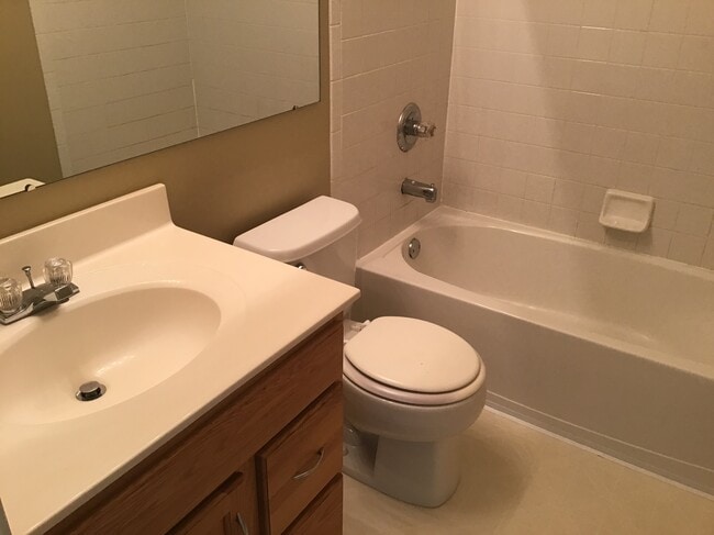 Building Photo - 6560 Copperleaf Ln