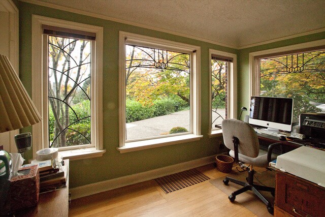 Building Photo - 3405 SW Barbur Blvd