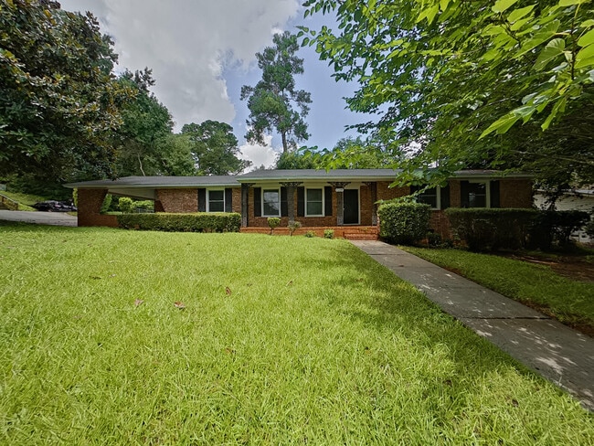 Building Photo - 1119 Oakdale Rd