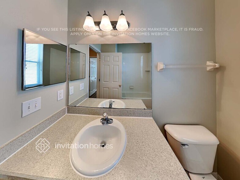 Building Photo - 5918 Montford Dr