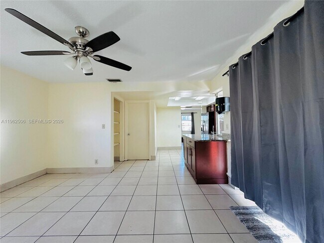 Building Photo - 6624 NW 2nd St