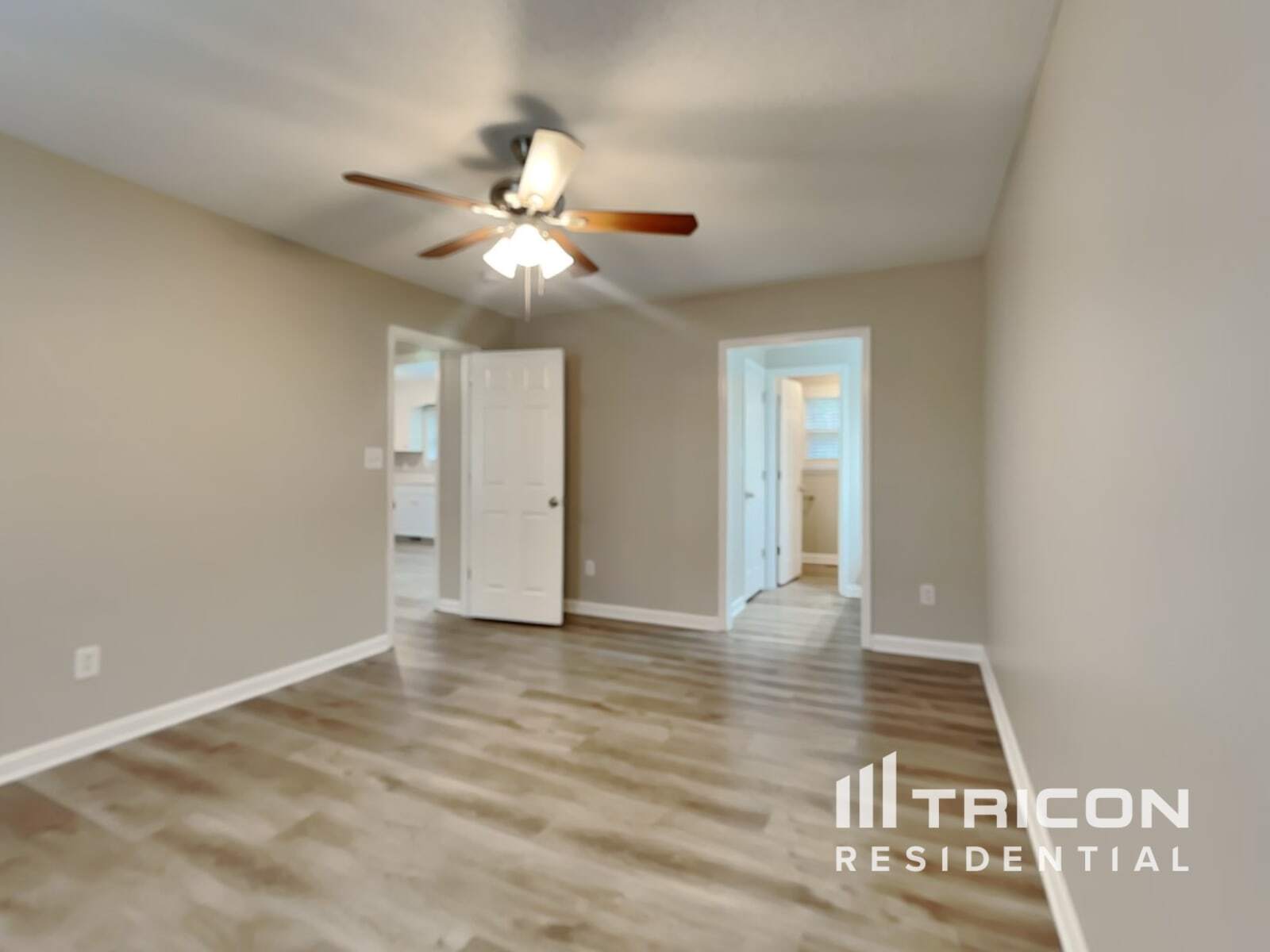 Building Photo - 139 Creekside Dr