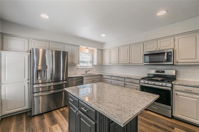 Building Photo - 316 S 2nd St