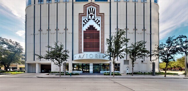 Building Photo - 1409 Post Oak Blvd