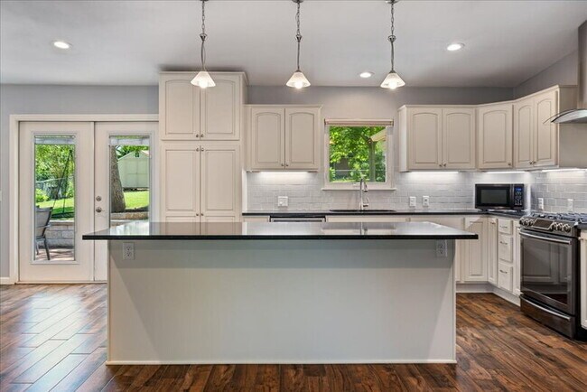 Building Photo - 4809 Roundup Trail