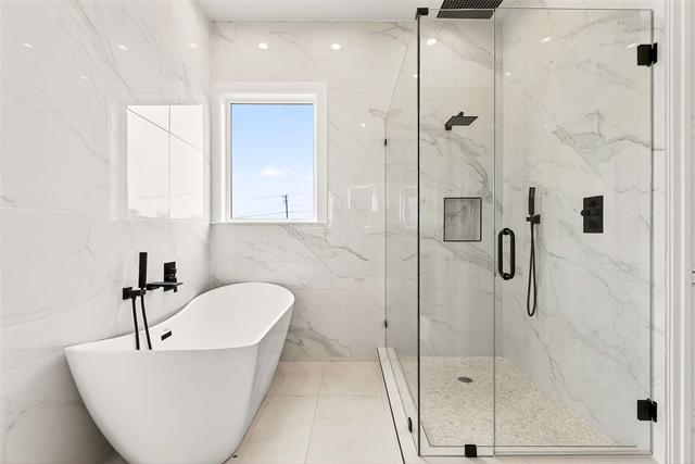 Building Photo - 328 Lavender Ln