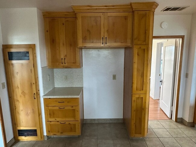 Building Photo - 26997 Rd 164