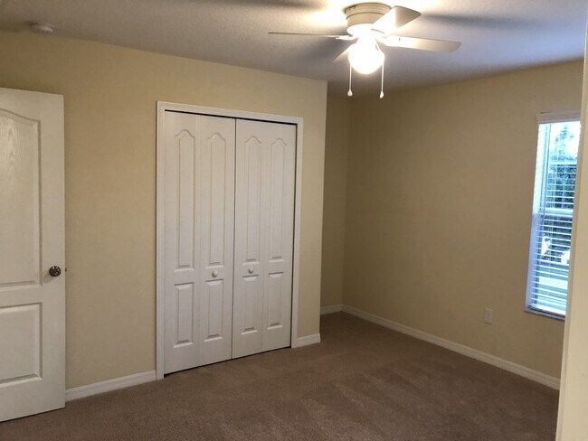 Building Photo - Beautiful Renovated 3/2.5 Located In Independence