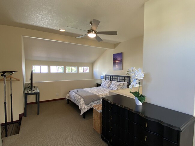 Loft bedroom - 5146 Dorado Dr