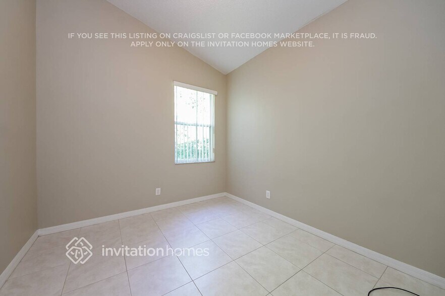 Building Photo - 13342 Luxbury Loop