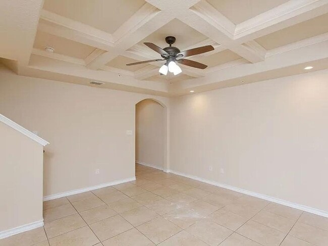 Building Photo - Modern Elegance for Rent in Prime San Antonio Location!