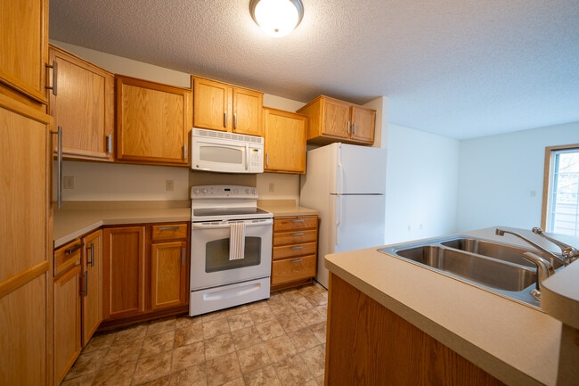 Building Photo - 14137 Wilds Path NW