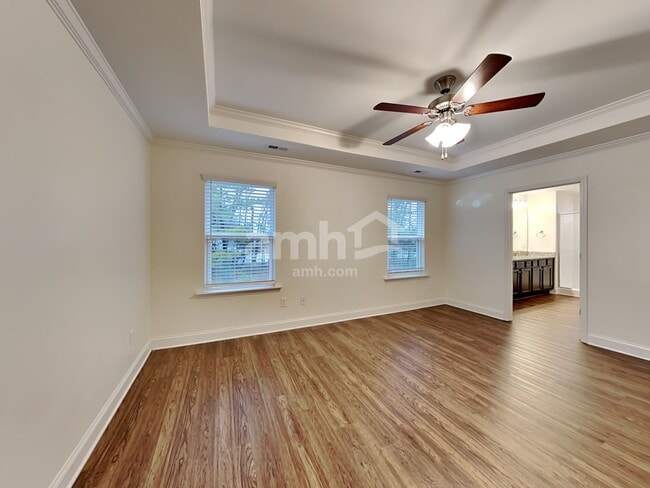 Building Photo - 54 Gregory Dr