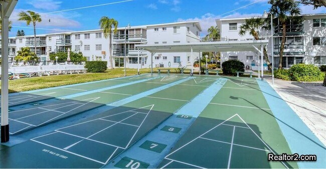 Building Photo - 2047 Canal Dr