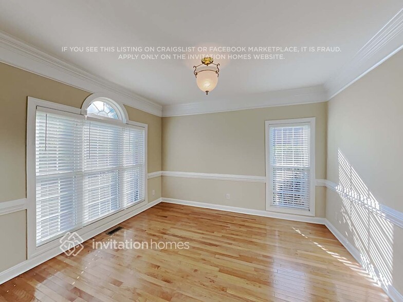 Building Photo - 5034 Cramer Woods Dr