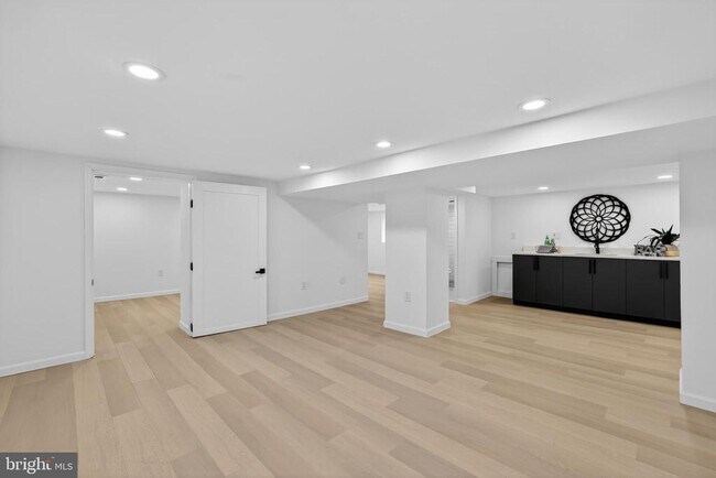 Building Photo - 2932 Yost Pl NE