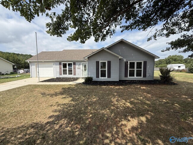 Building Photo - 1551 Ready Section Rd