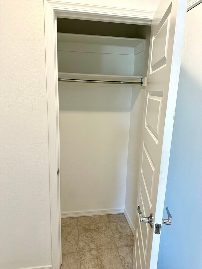 Building Photo - Fantastic 10 month new Taylor Morrison hom...